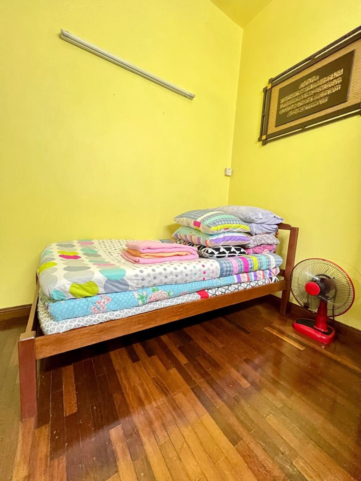 Rini Utama Homestay Skudai Buitenkant foto